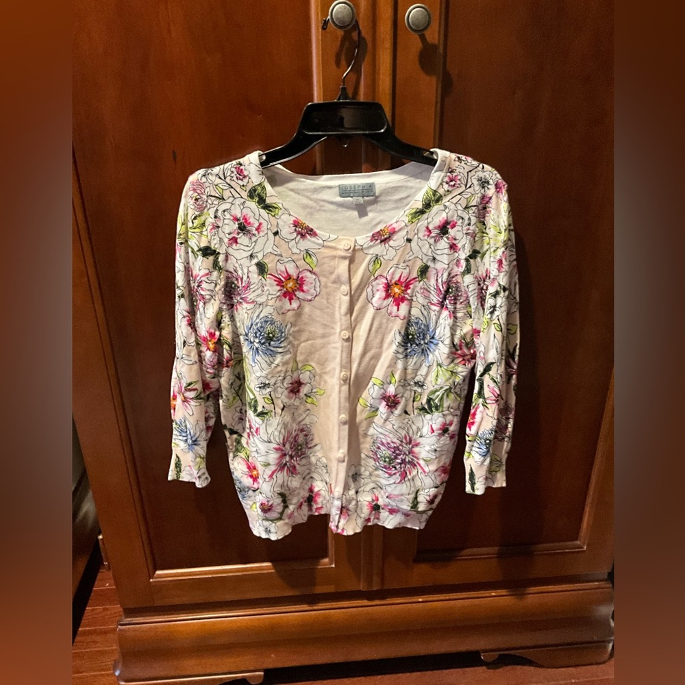 Joseph A Floral Button-Up Cardigan Size XLarge